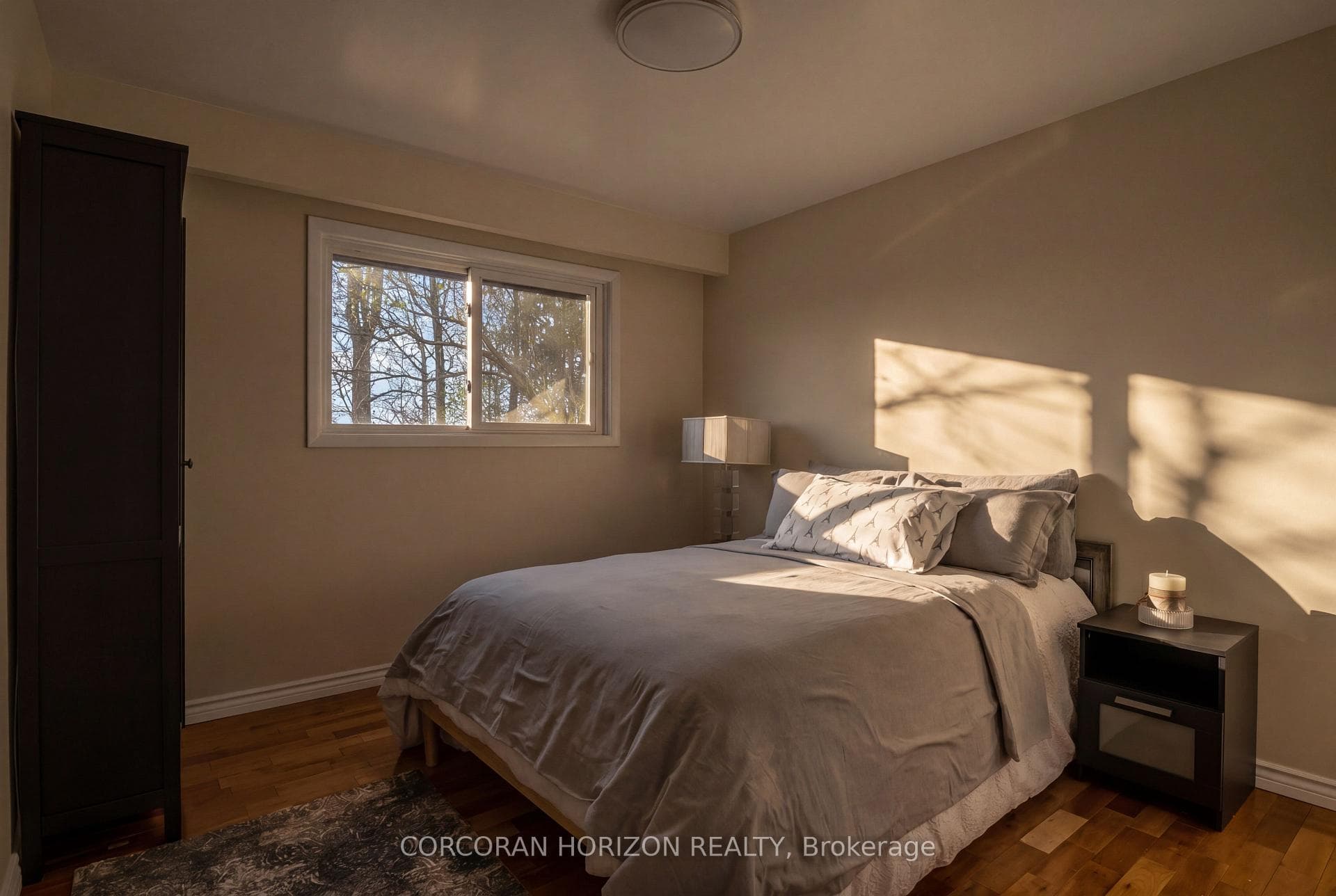 7226 Wellington Road photo 27
