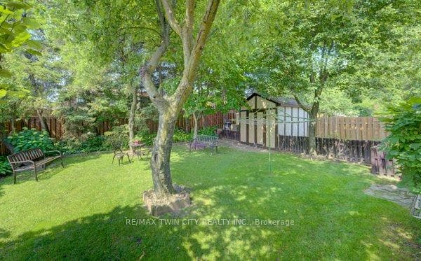 141 Hazelglen Drive photo 41