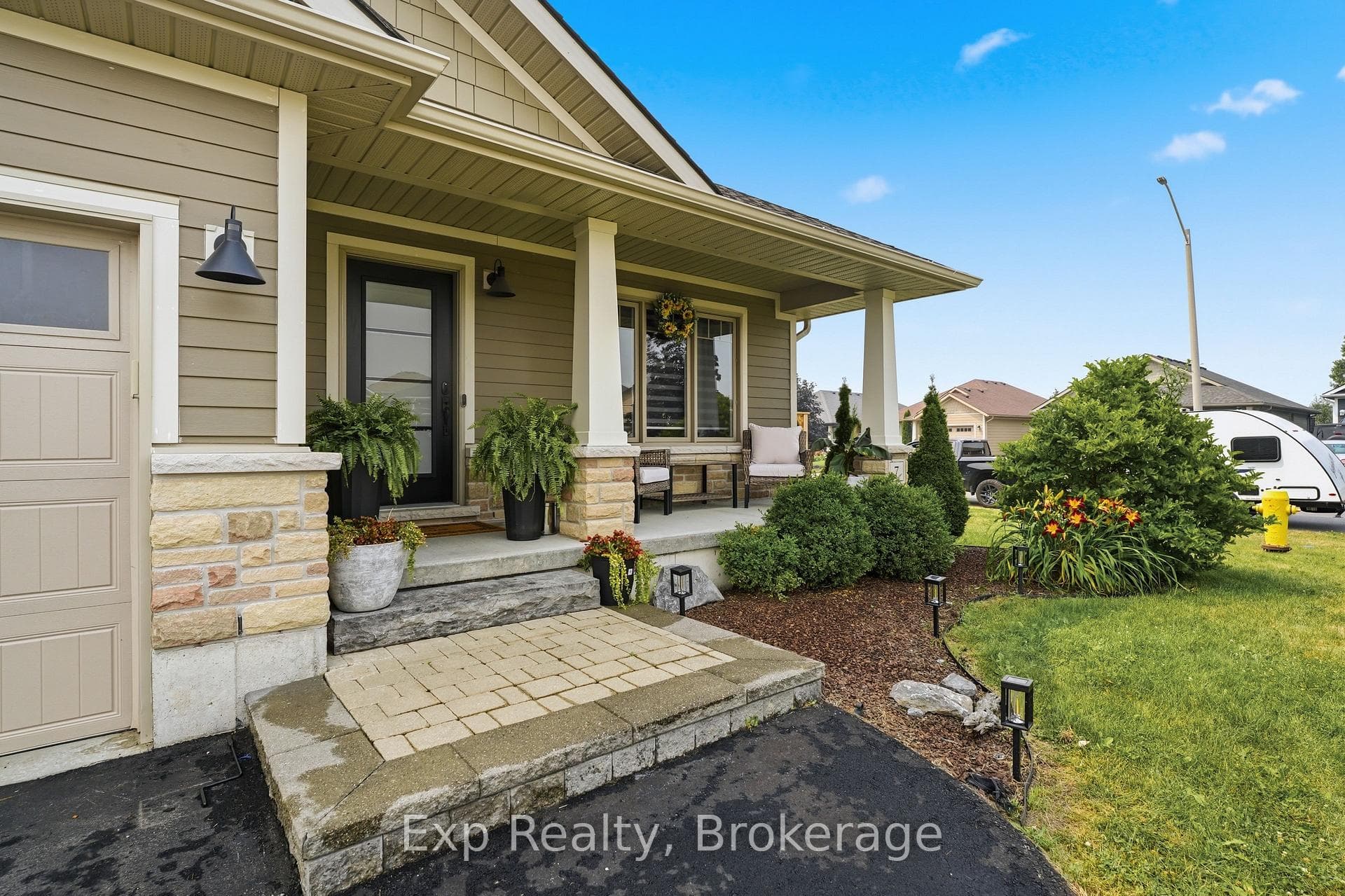 7 Tessa Boulevard photo 5