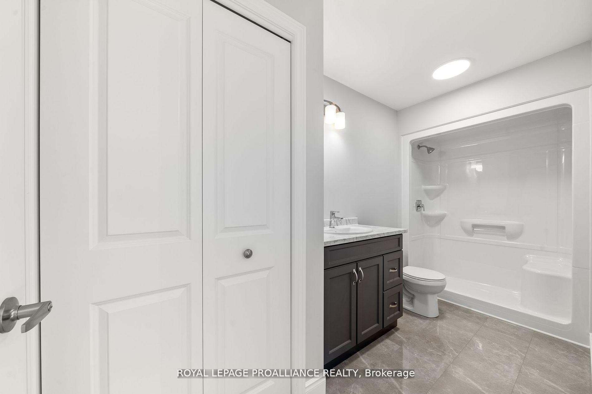 23 Clayton John Avenue photo 28