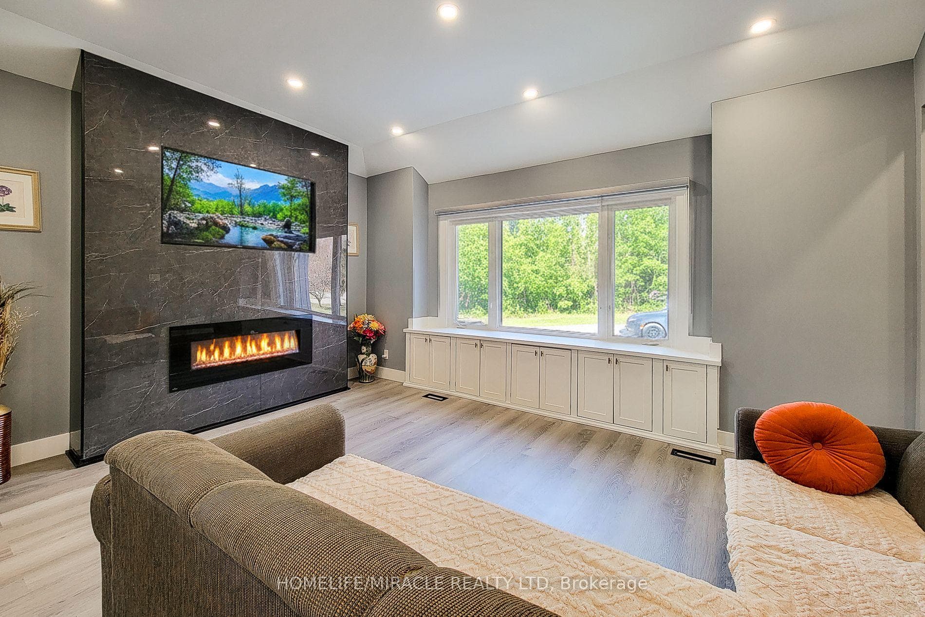 355 Ridge Road photo 14