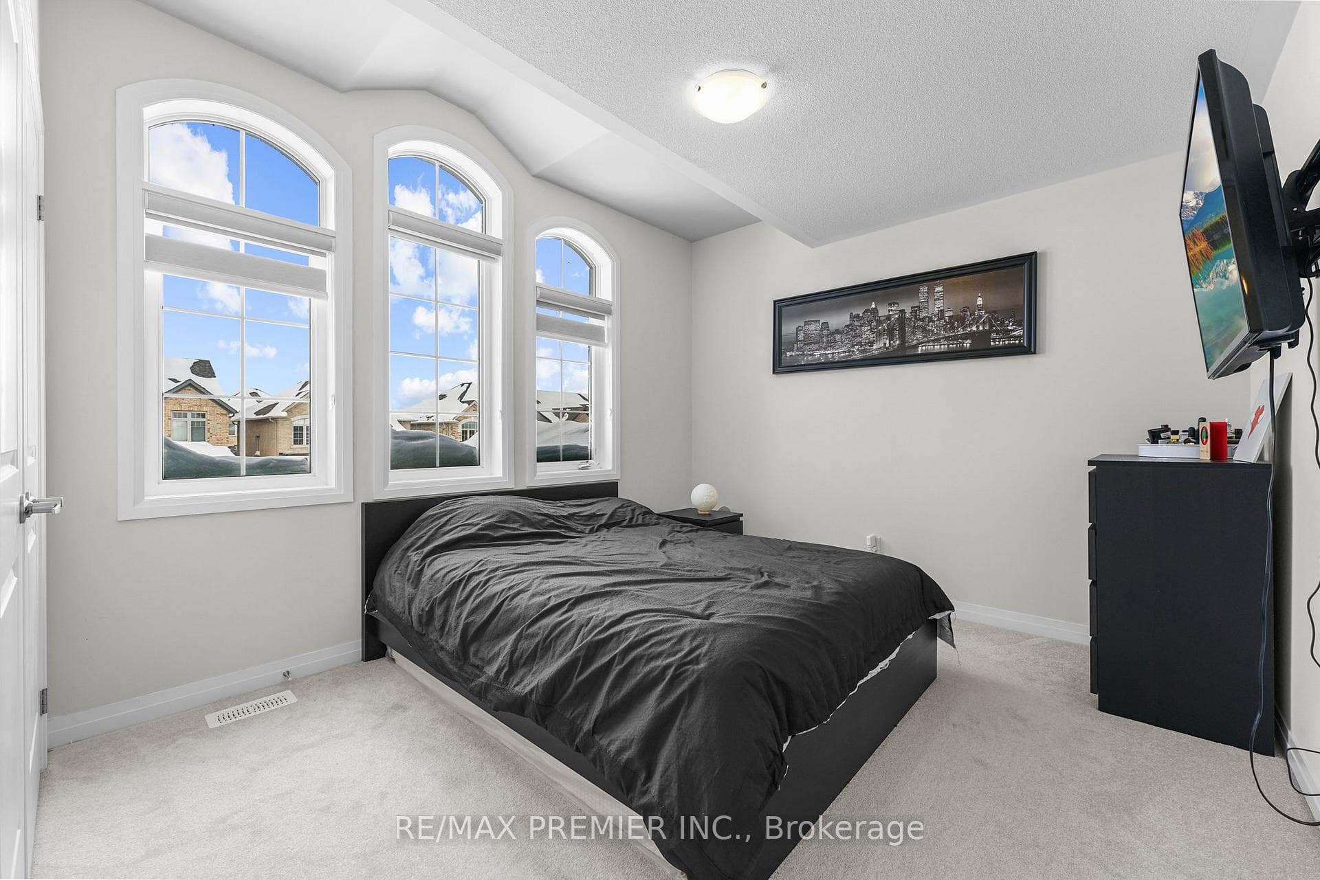 1303 Broderick Street photo 25