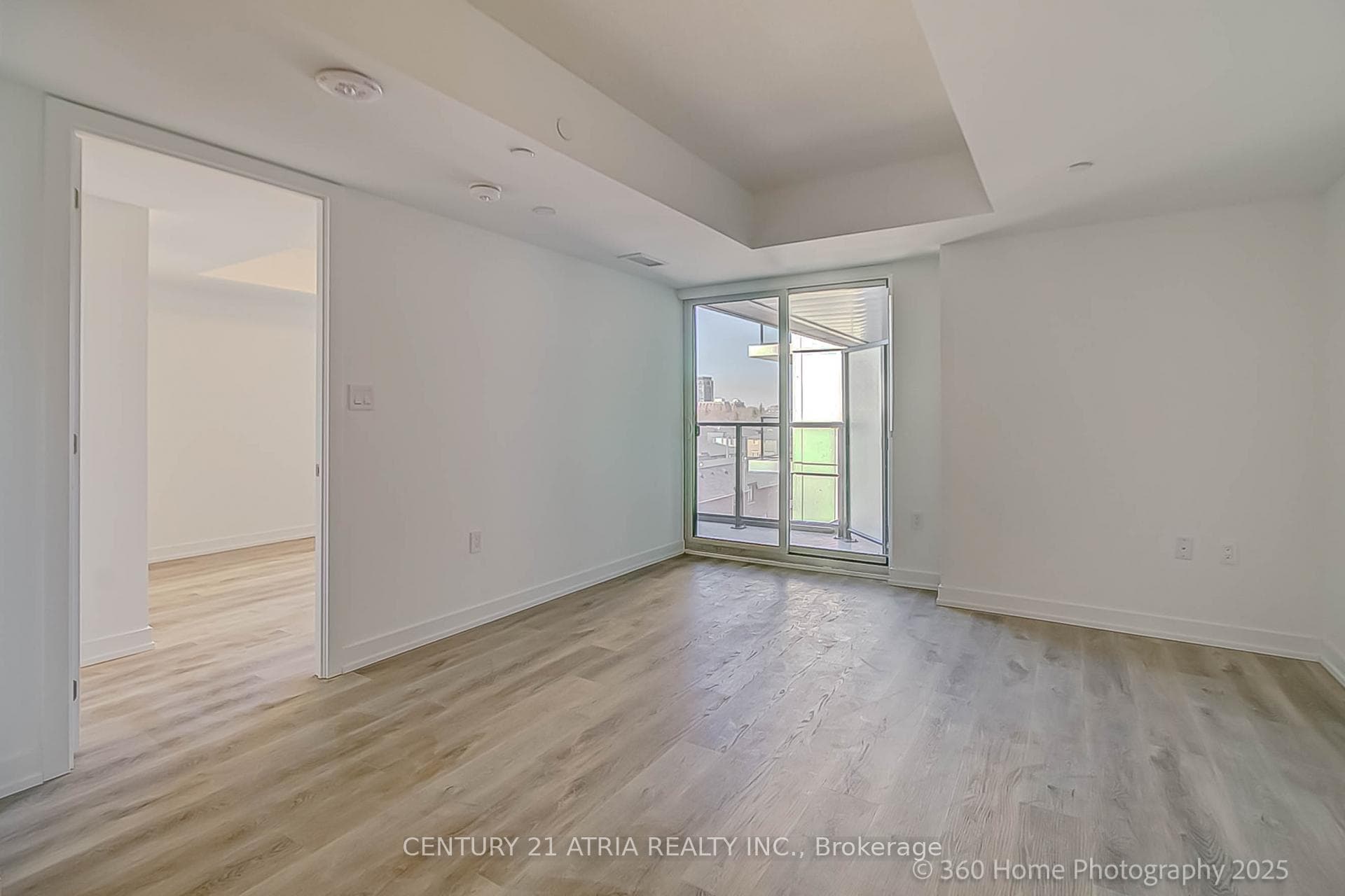 556 Marlee Avenue Unit 504 photo 17