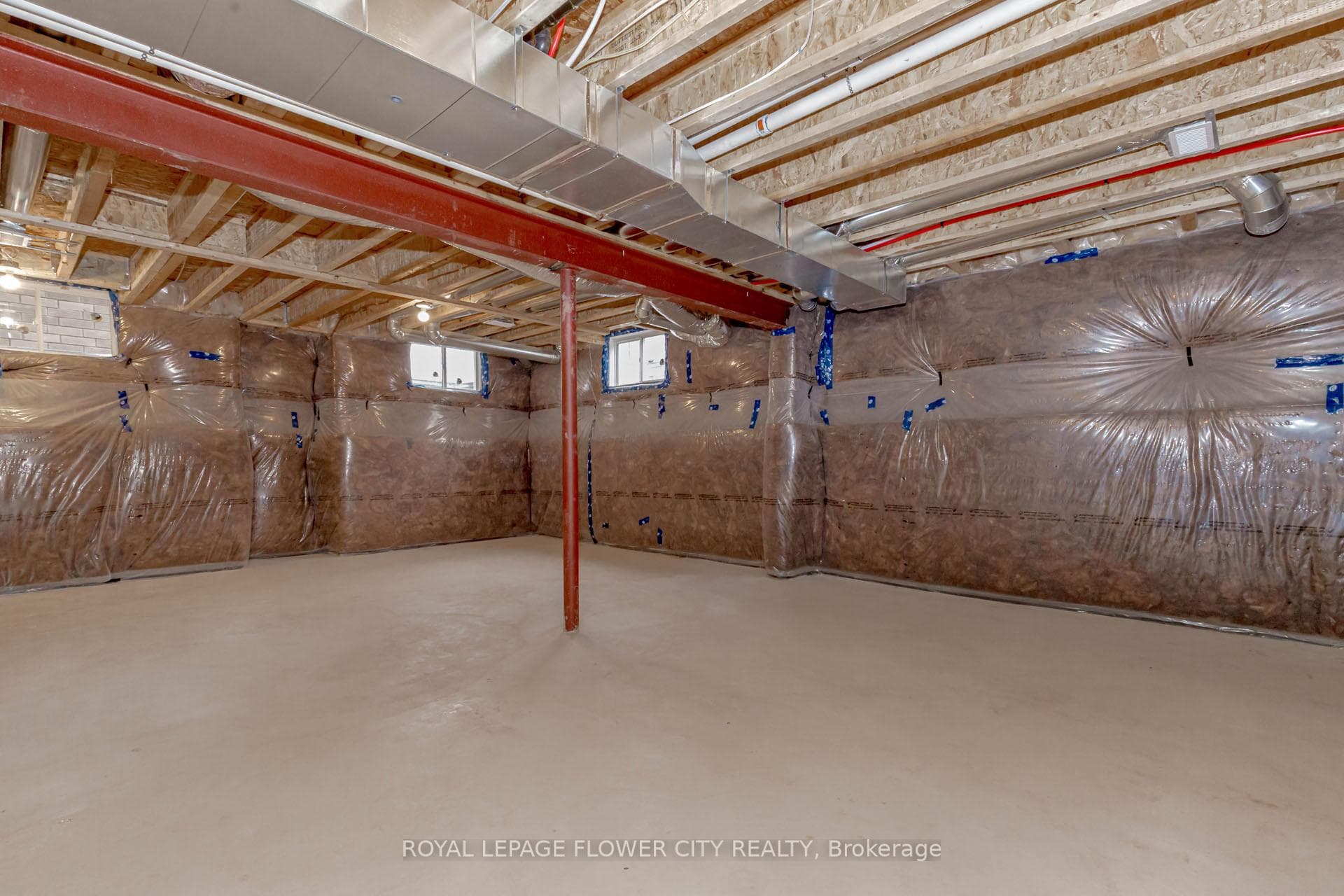 129 Henshaw Drive photo 38