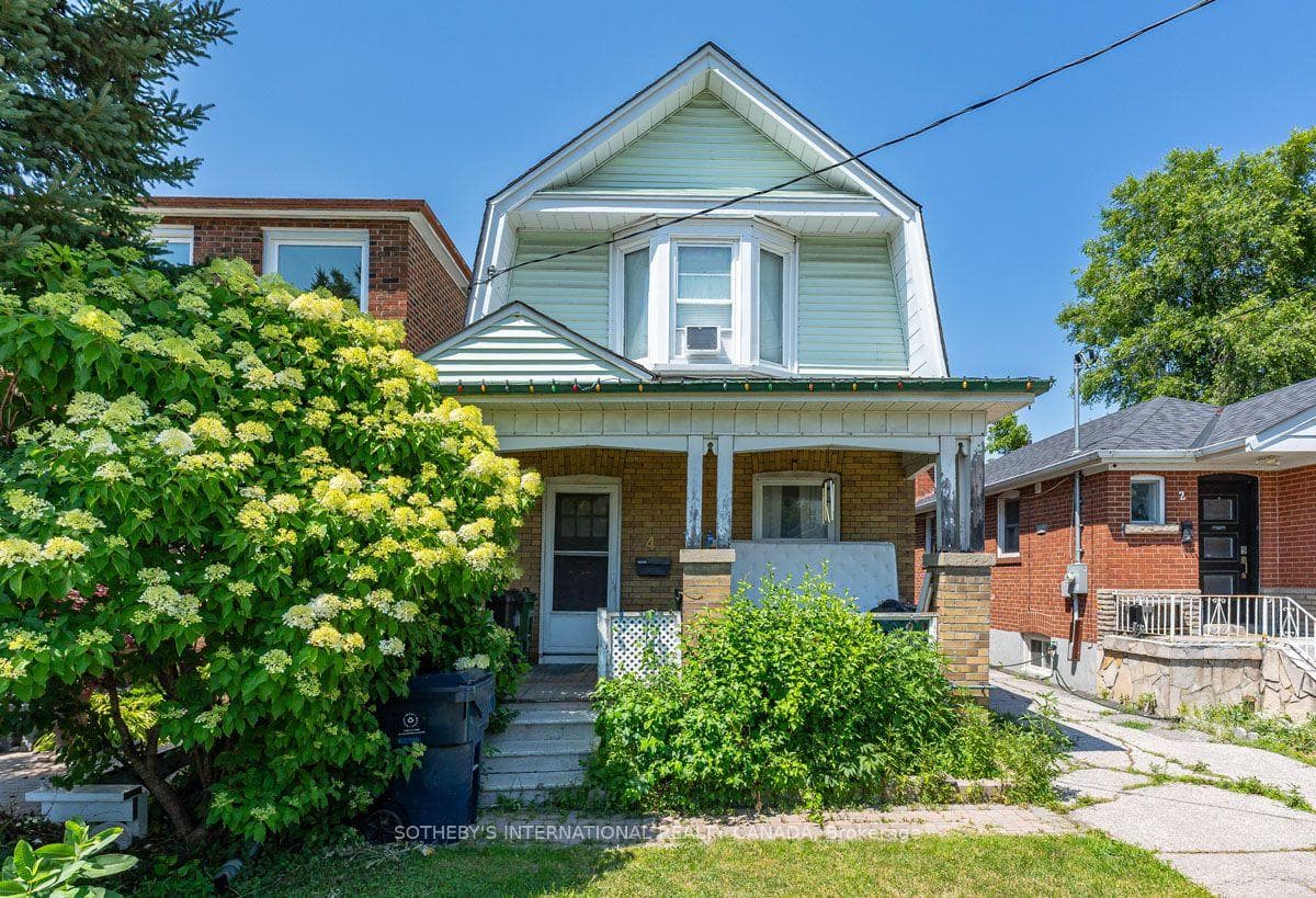 4 Marshall Boulevard photo 2