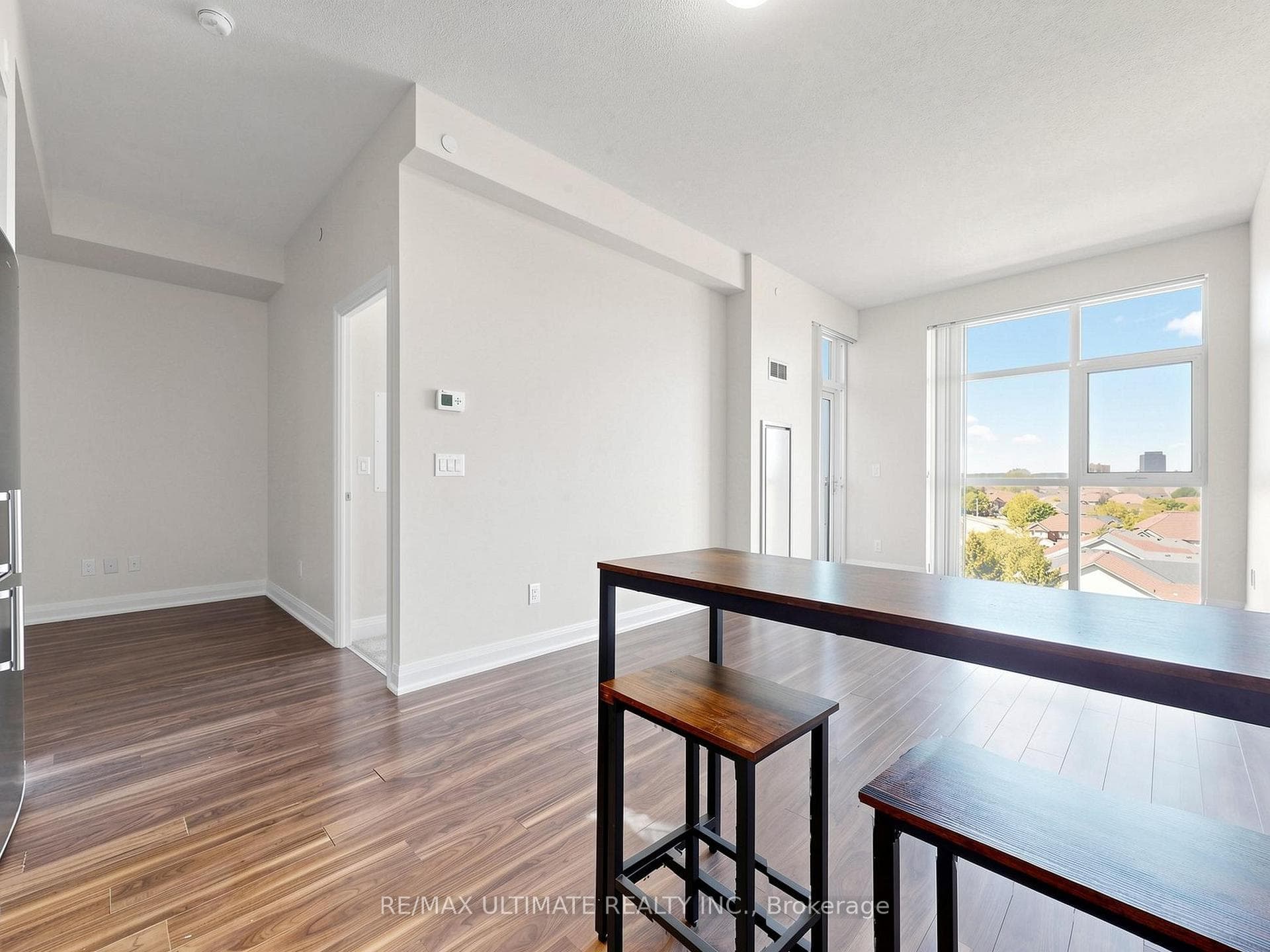 8763 Bayview Avenue Unit 721 photo 19