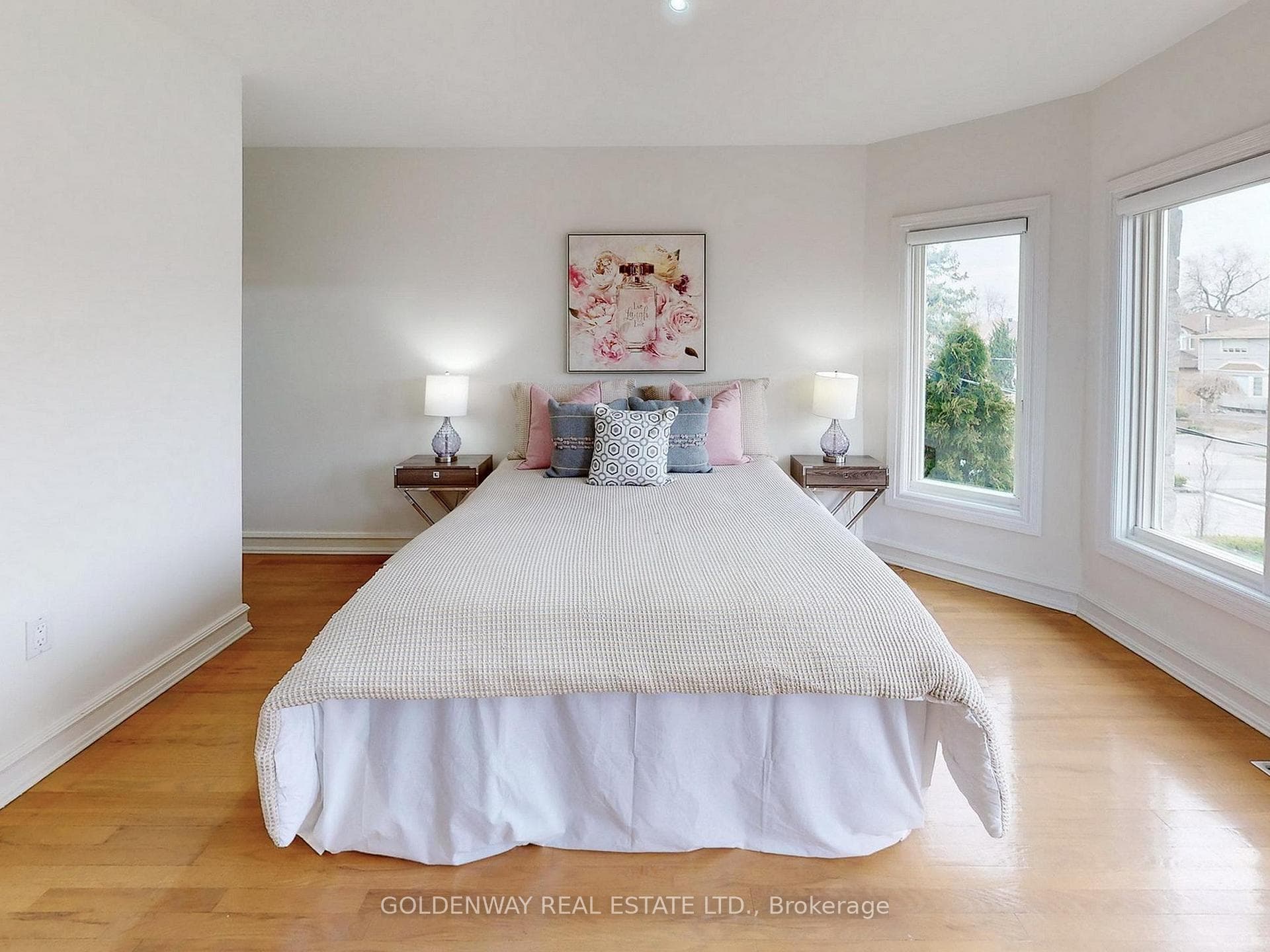 17 Garden Park Avenue photo 28