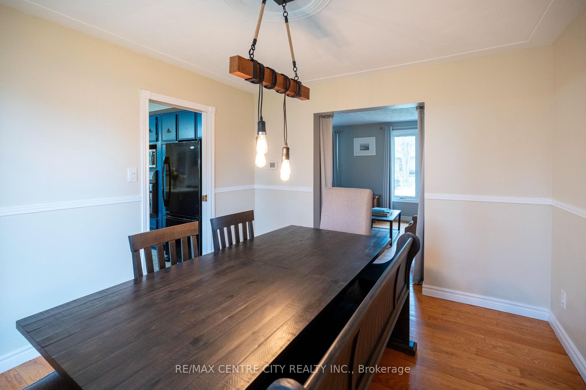 272 Coad Street photo 7