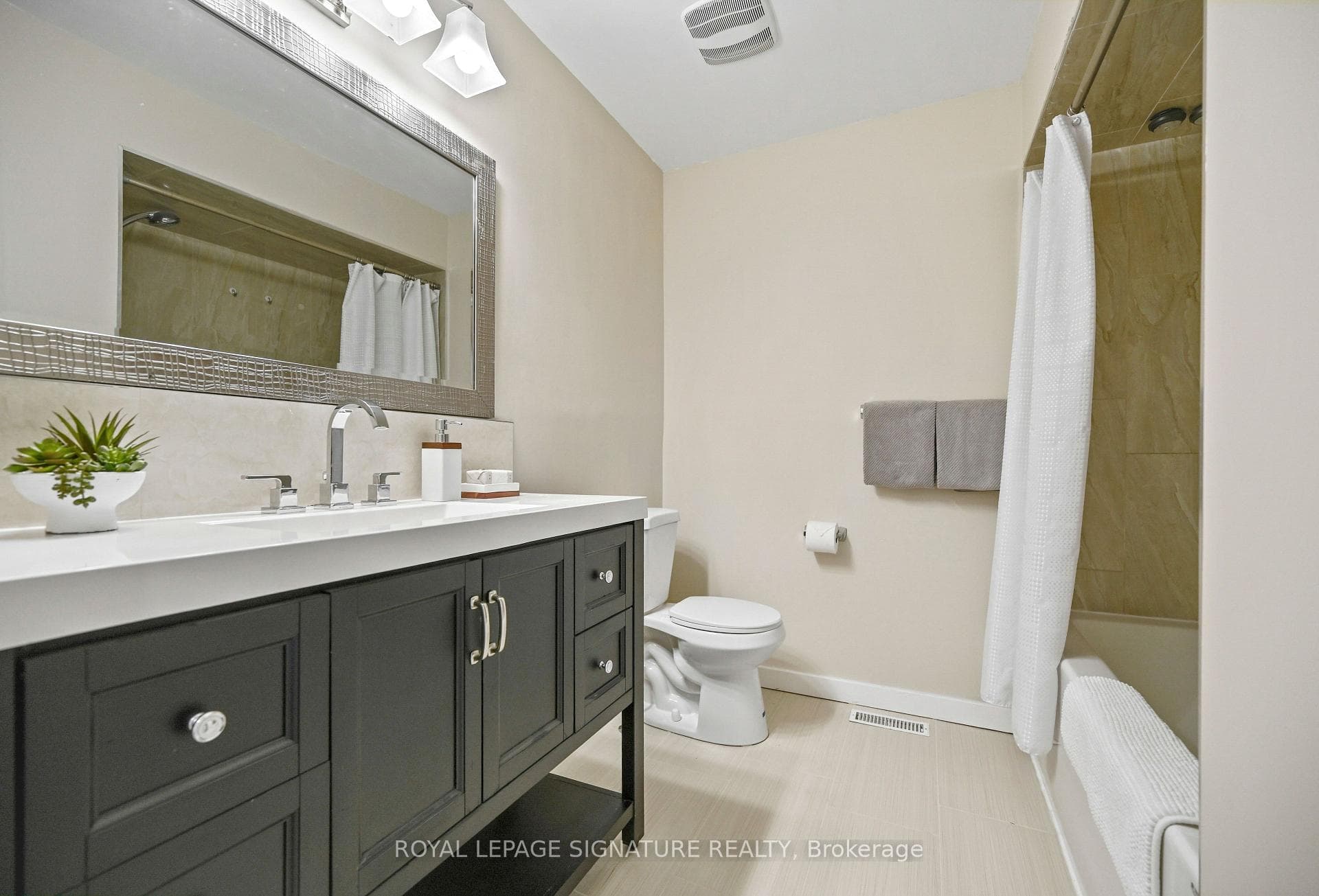 23 Abell Drive photo 17