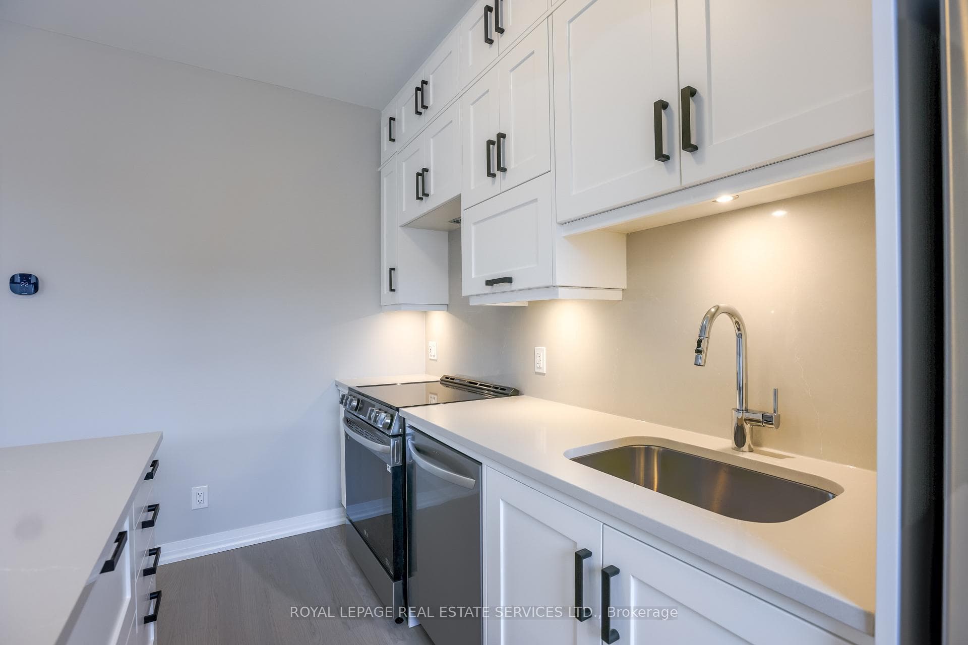 3285 CARDING MILL Trail Unit 203 photo 10