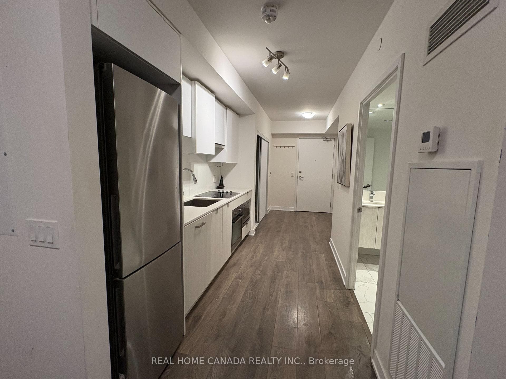 195 Redpath Avenue Unit 2607 photo 23
