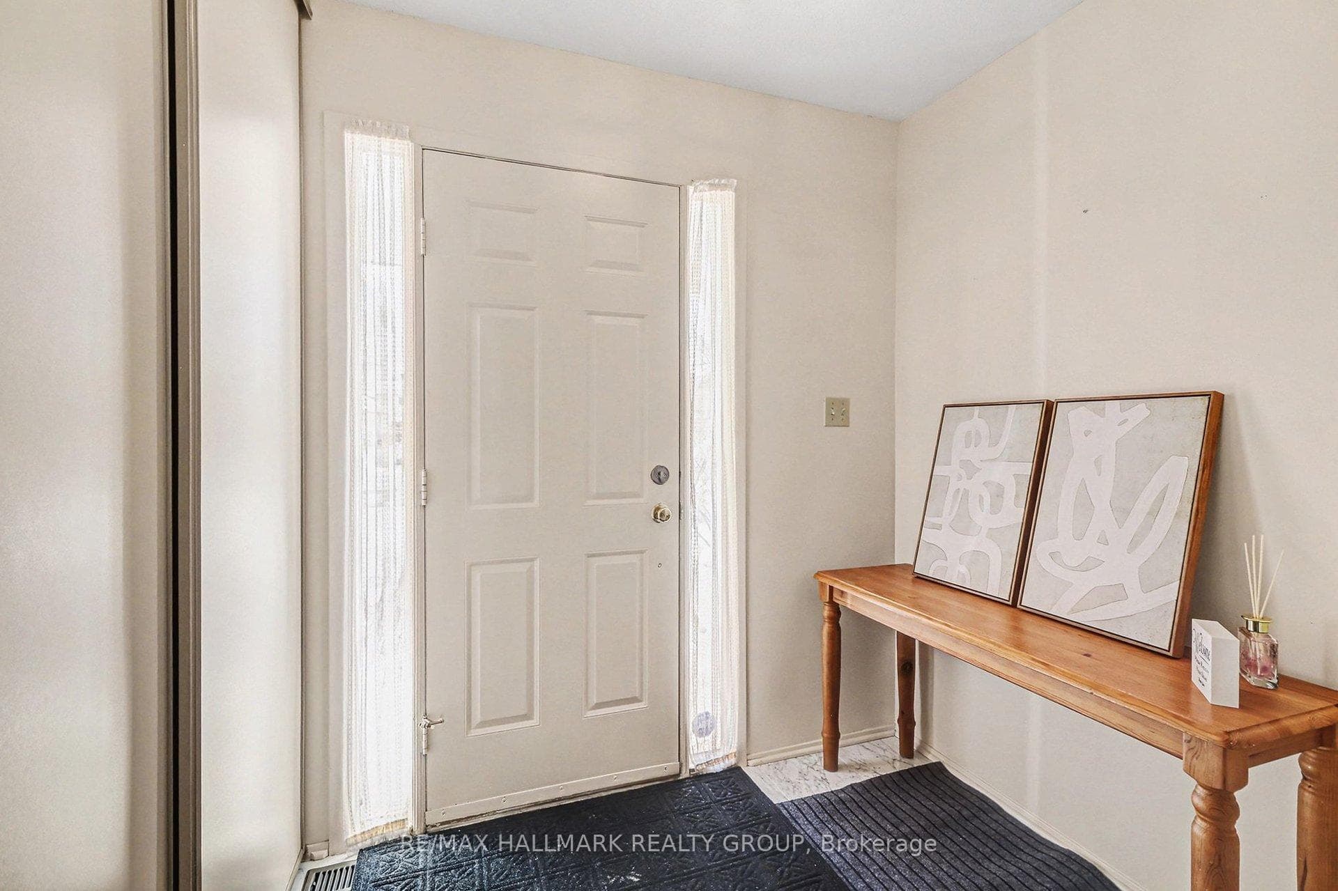 751 Merkley Drive photo 3