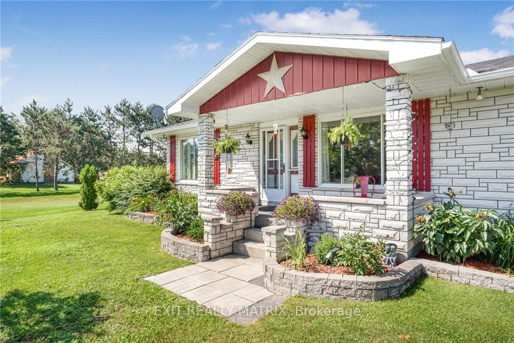 664 STATION Road photo 3