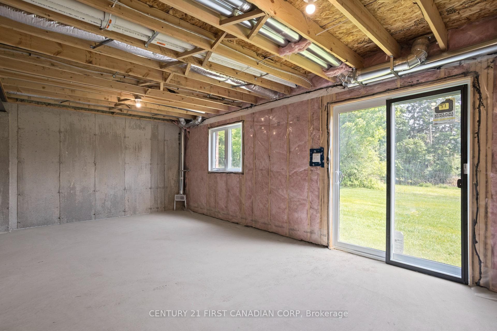 6901 HEATHWOODS Avenue photo 29