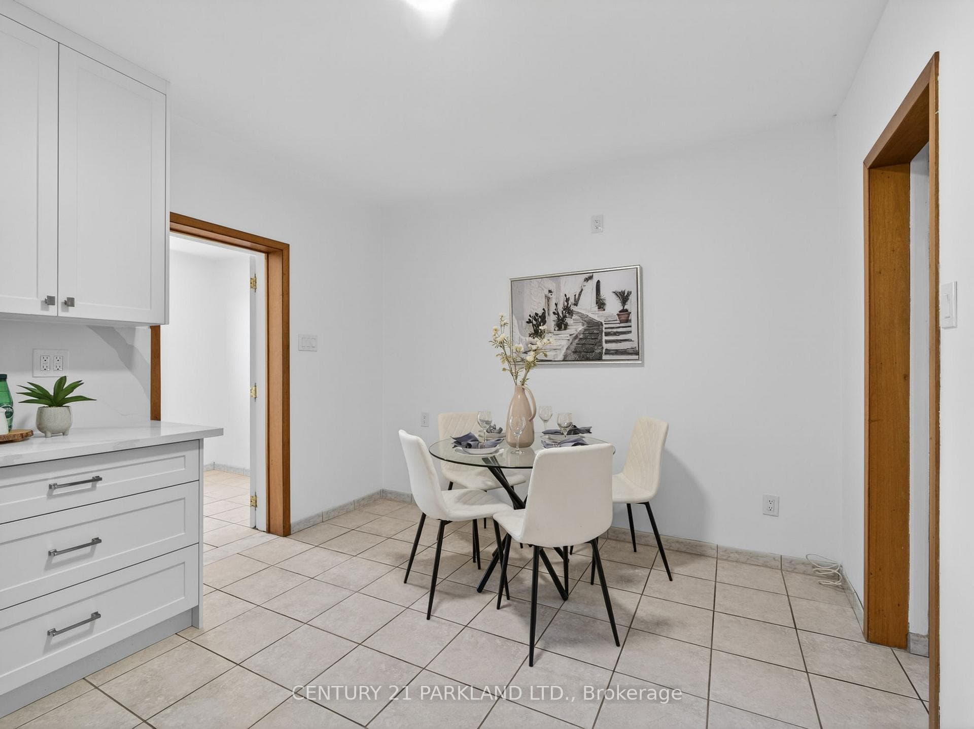 26 Earlscourt Avenue photo 11