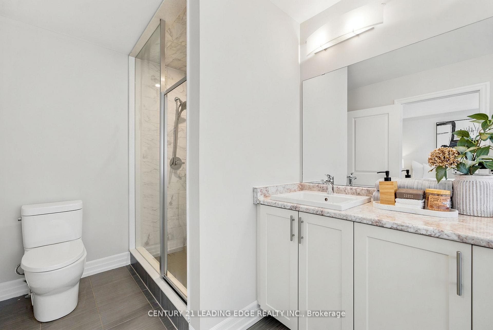 27 Christine Elliott Avenue photo 34