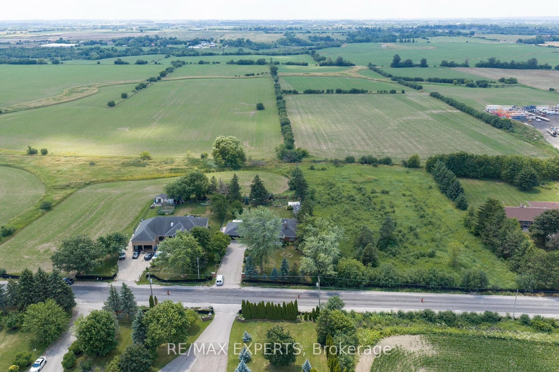 12792 Humber Station Road photo 7