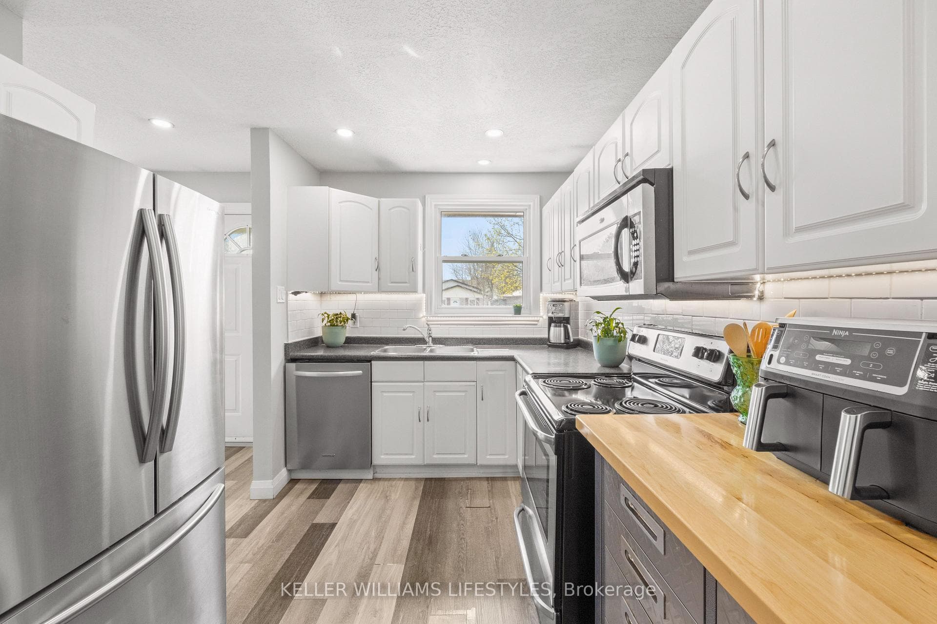 20 Gatewood Crescent photo 13