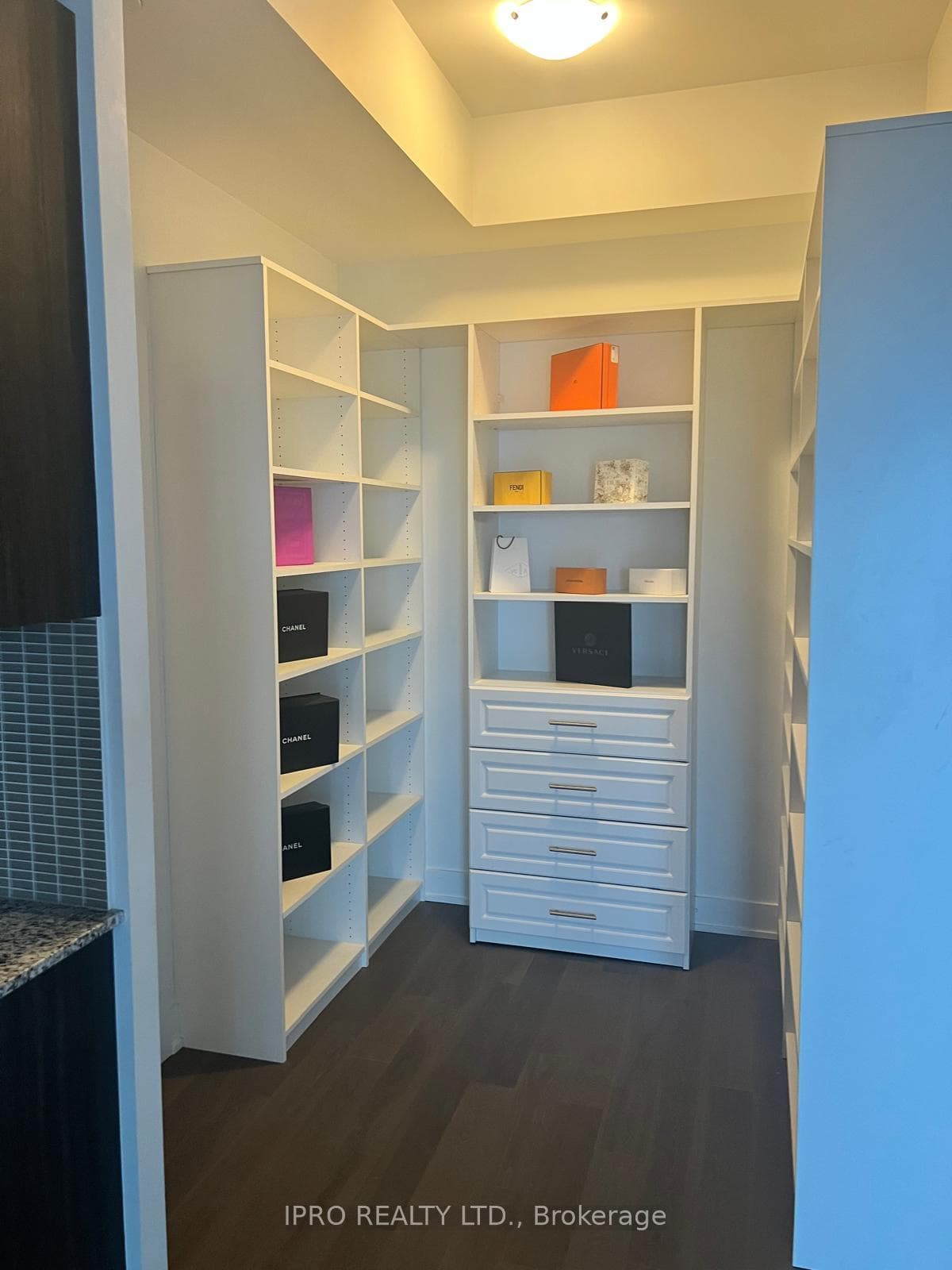 30 Shore Breeze Drive Unit 1020 photo 14