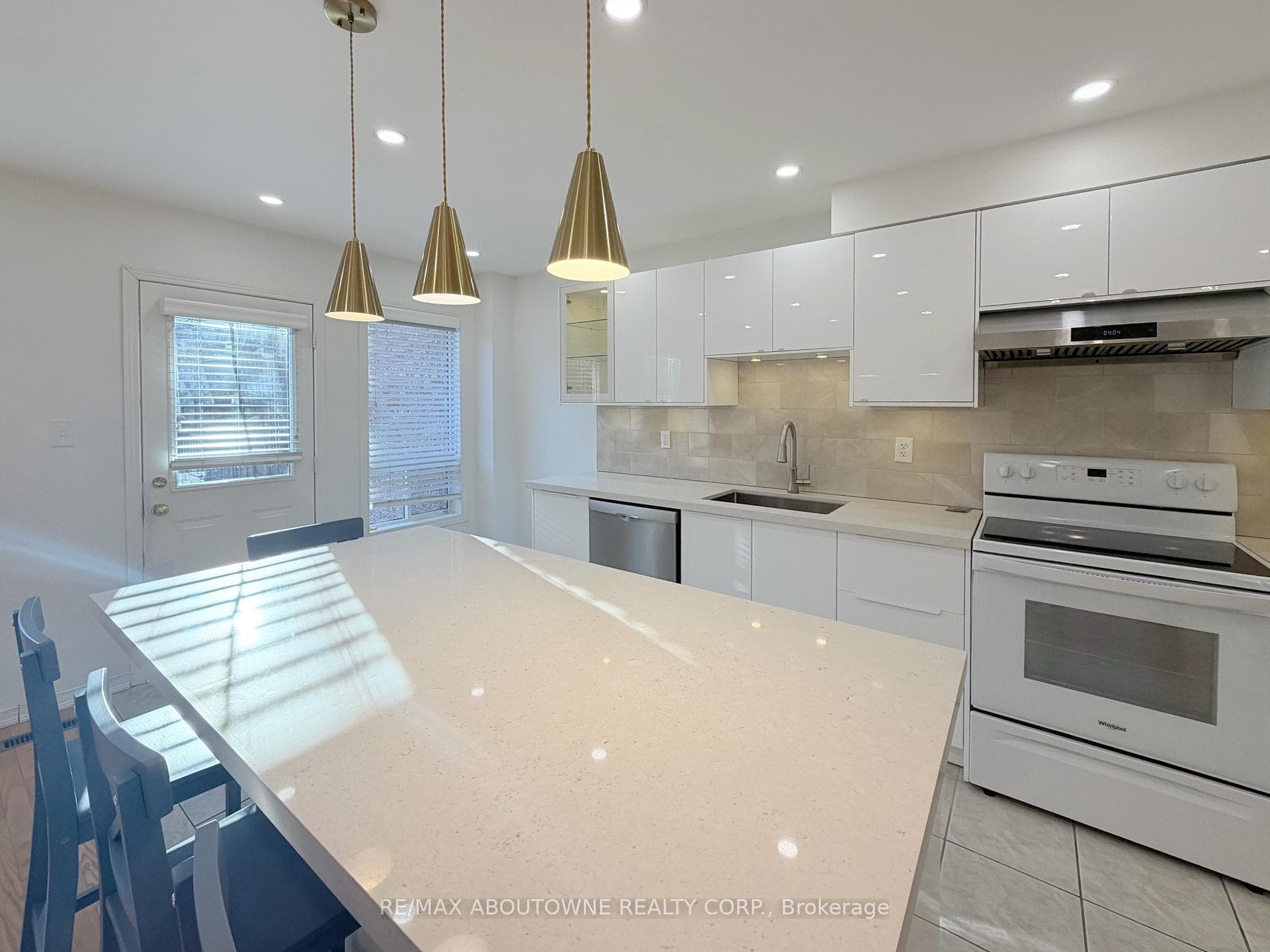 1838 Imperial Way photo 8