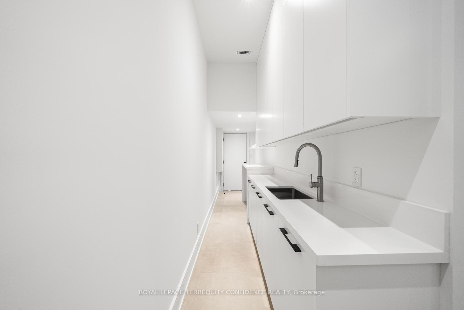 338A Horsham Avenue photo 44