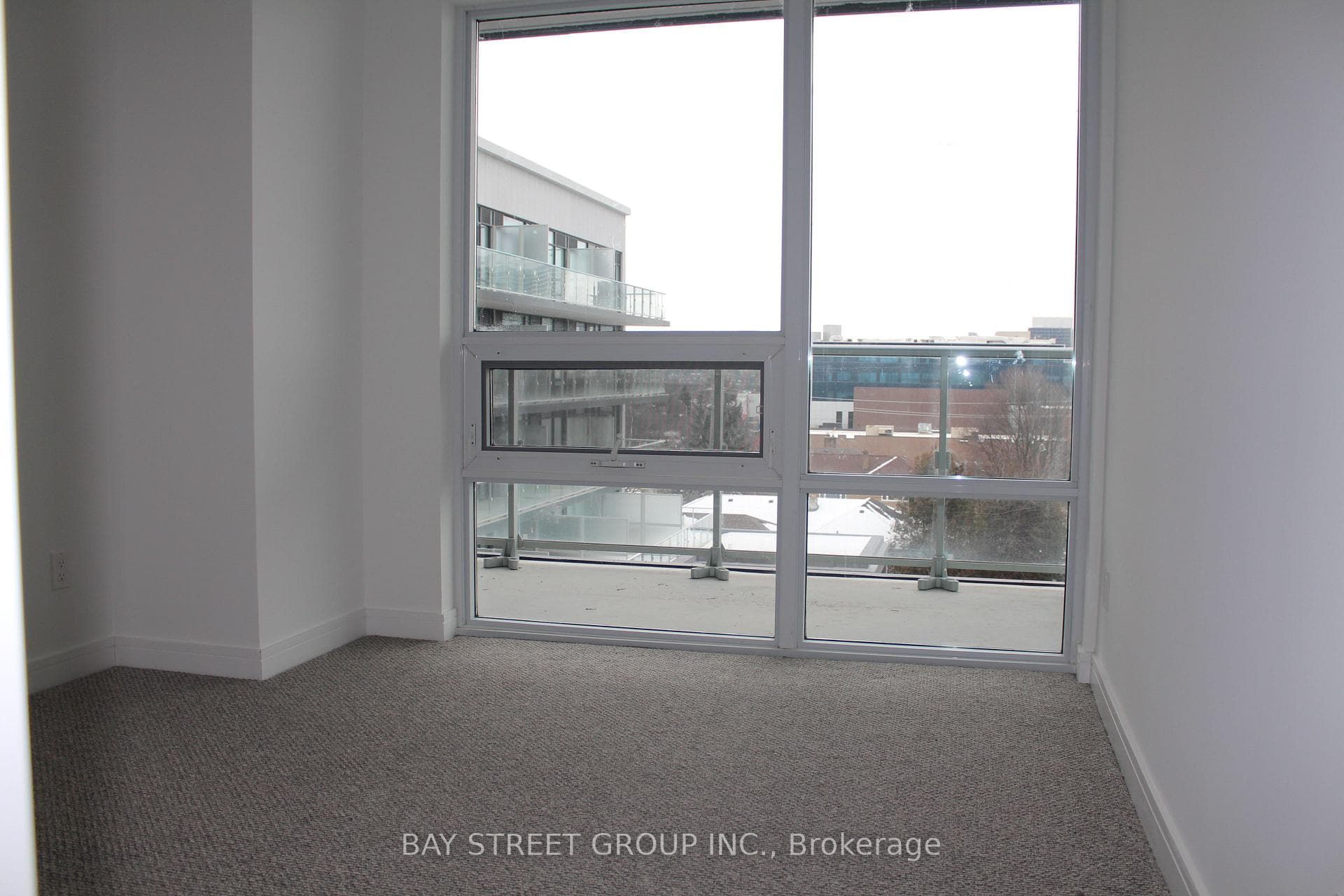 621 Sheppard Avenue Unit 639 photo 9