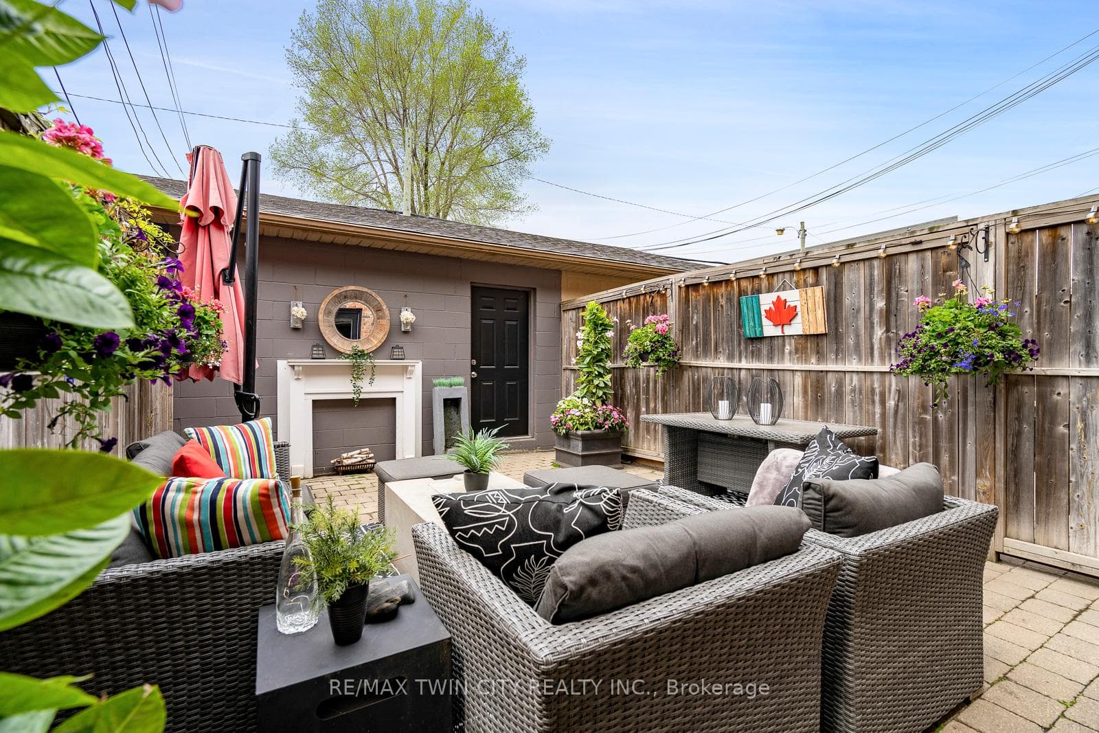 76 Logan Avenue photo 34