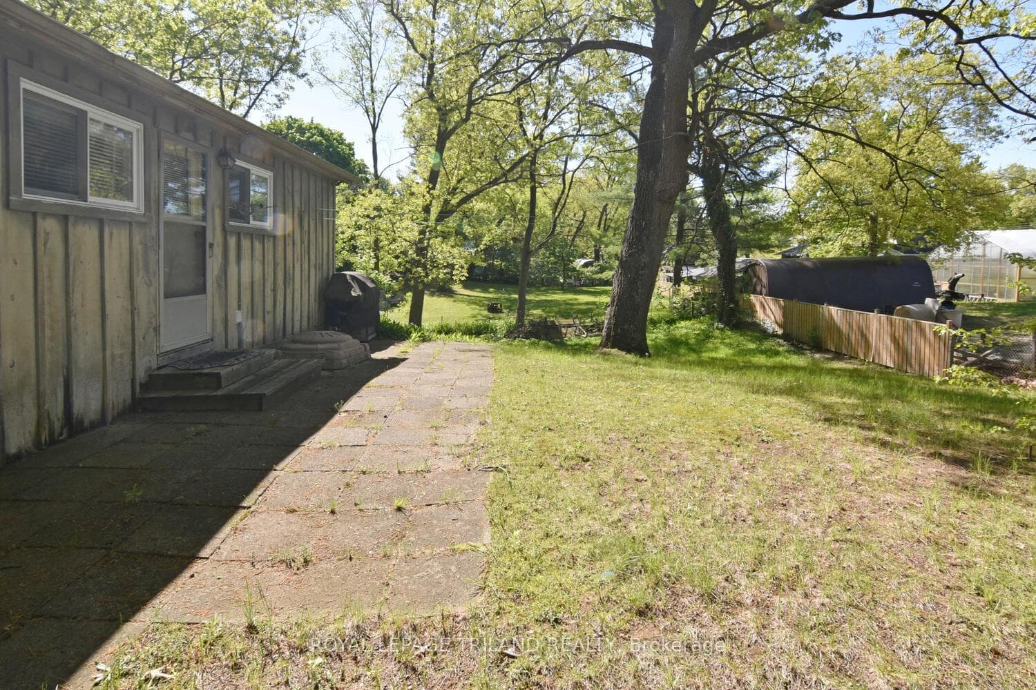 10111 Herbert Street photo 17