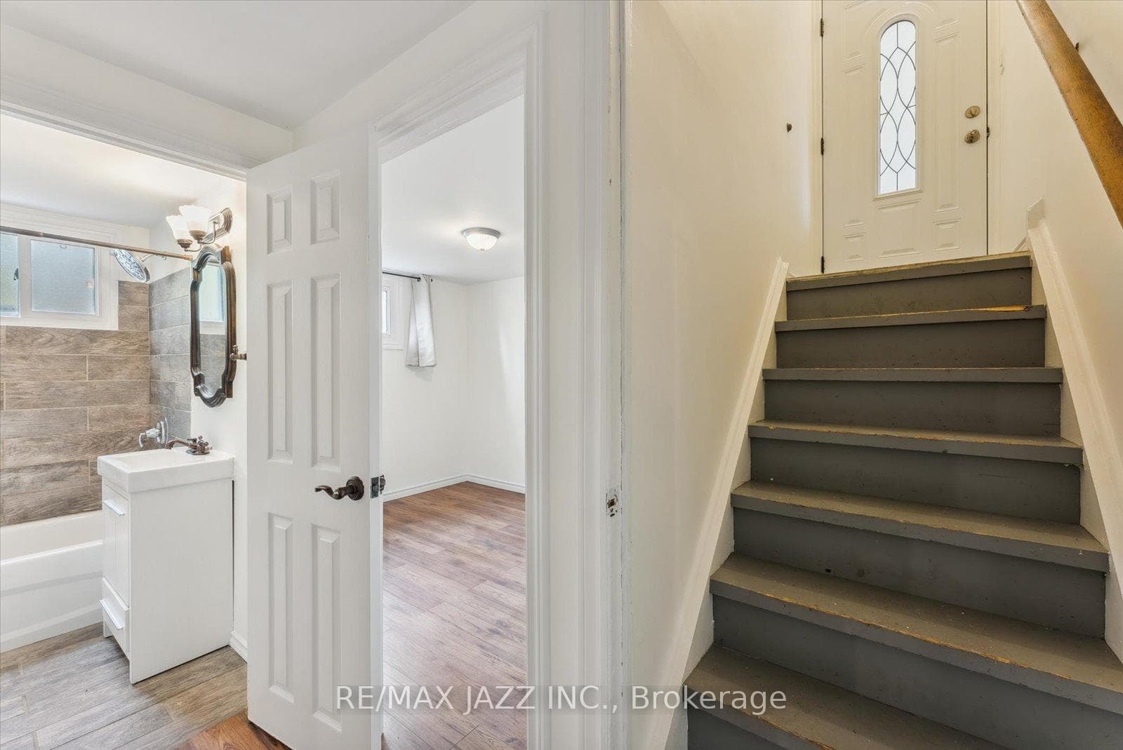 1121 Brock Street photo 24