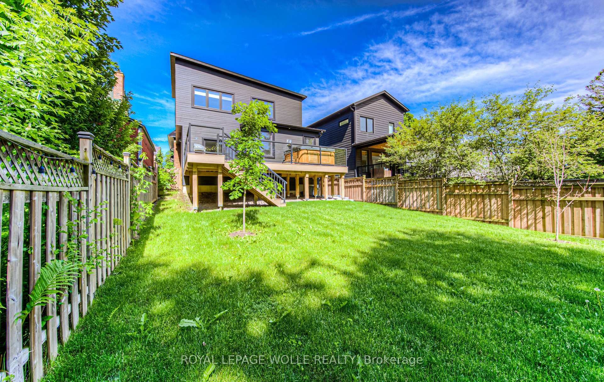 47 Dunbar Road photo 36