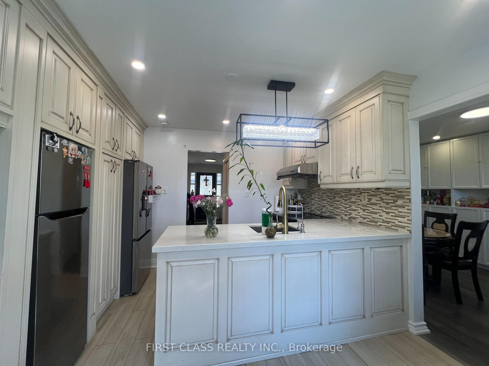 221 Chartland Boulevard photo 12