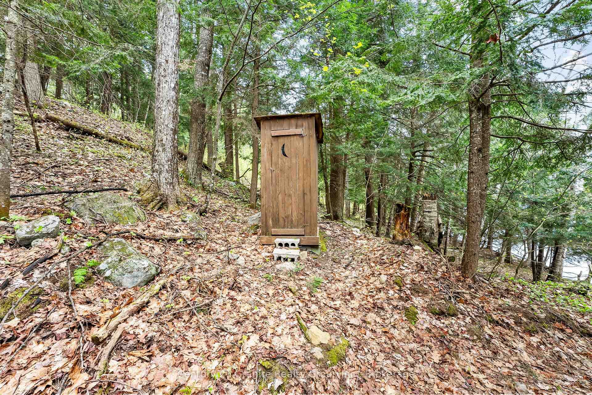 1208 Reg's Trail photo 27