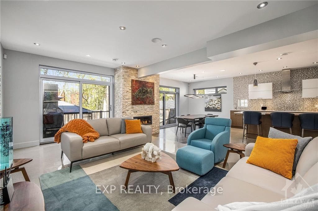 129 WESLEY Avenue photo 5