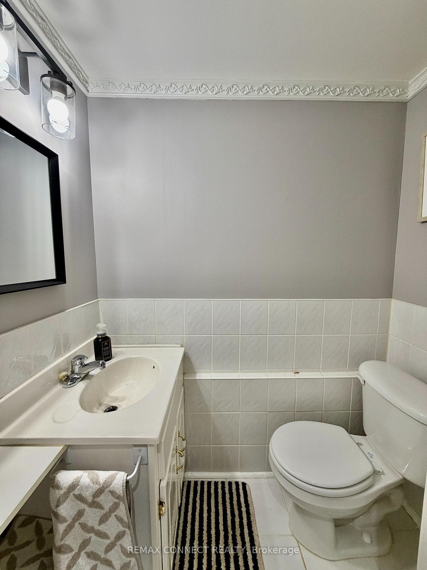 776 Hillcrest Road photo 24