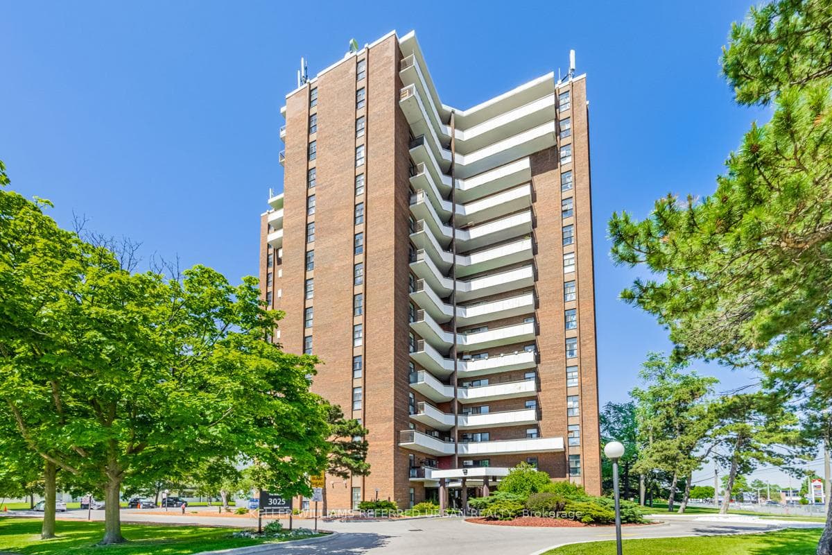 3025 Queen Frederica Drive Unit 1007 photo 1