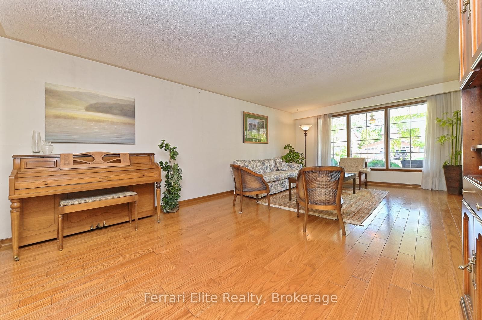 2406 Ravensthorpe Crescent photo 11