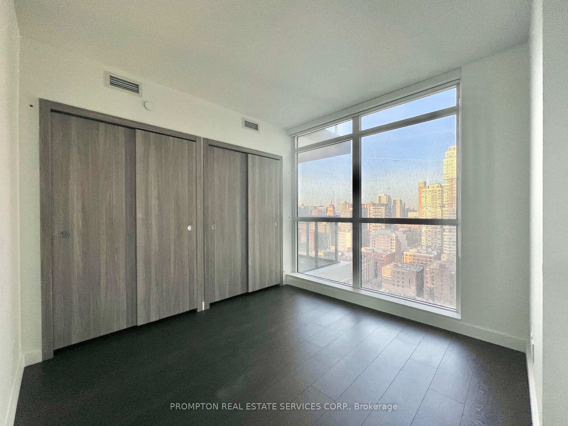 38 Widmer Street Unit 2806 photo 6