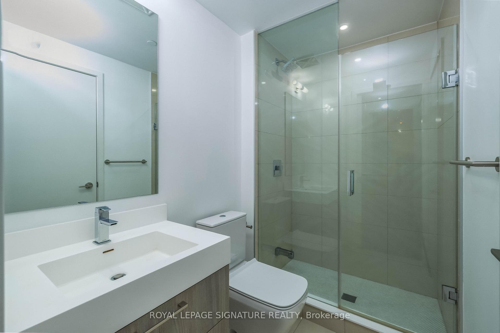 1 Yorkville Avenue Unit 2601 photo 18