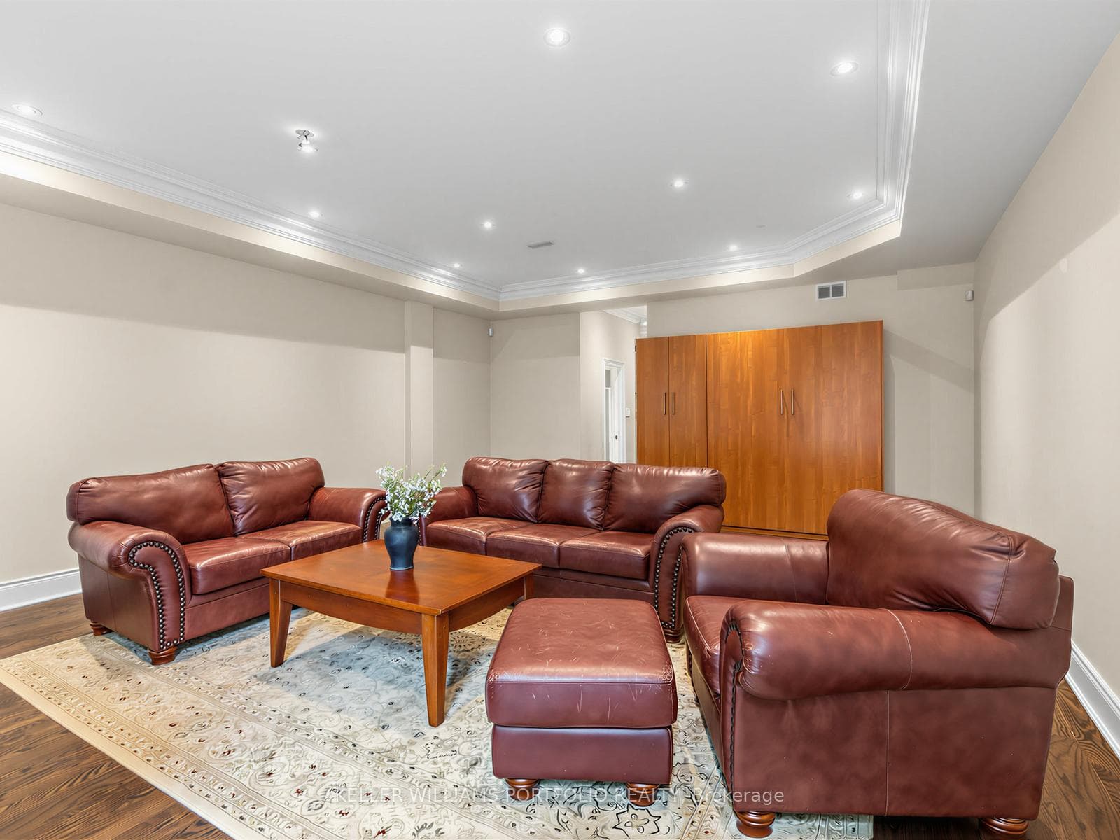 21 Albertus Avenue photo 35