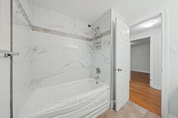 1206 Valentine Drive photo 12