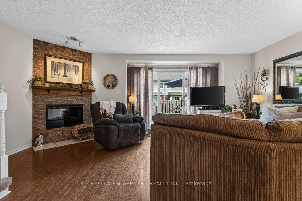 55 Kerman Avenue Unit 55 photo 25