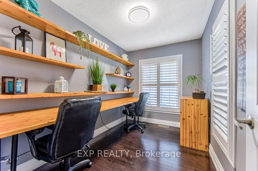 76 Ruhl Drive photo 8
