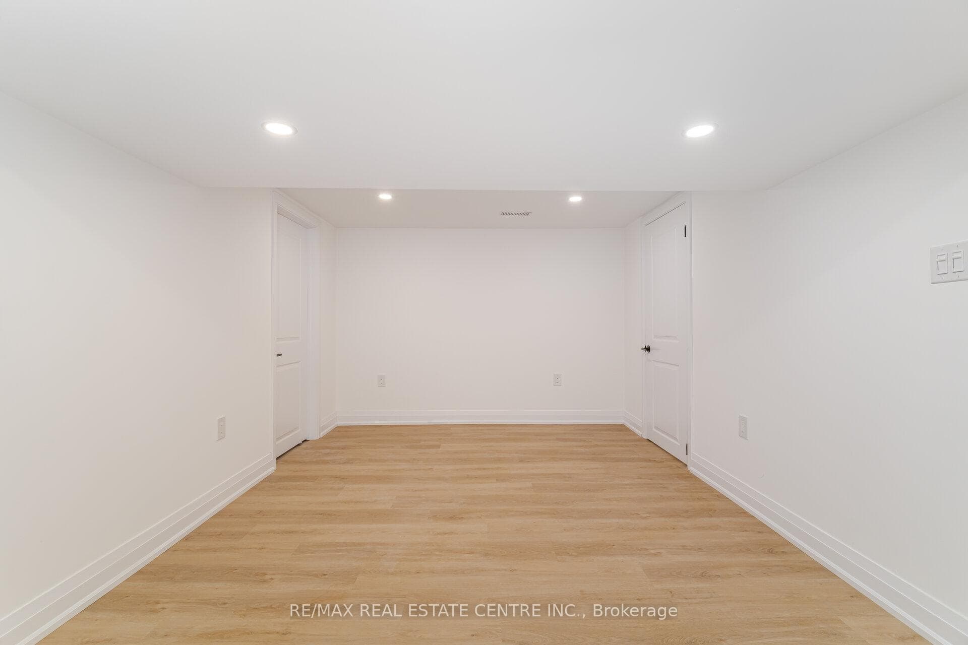 21 Crombie Street photo 35