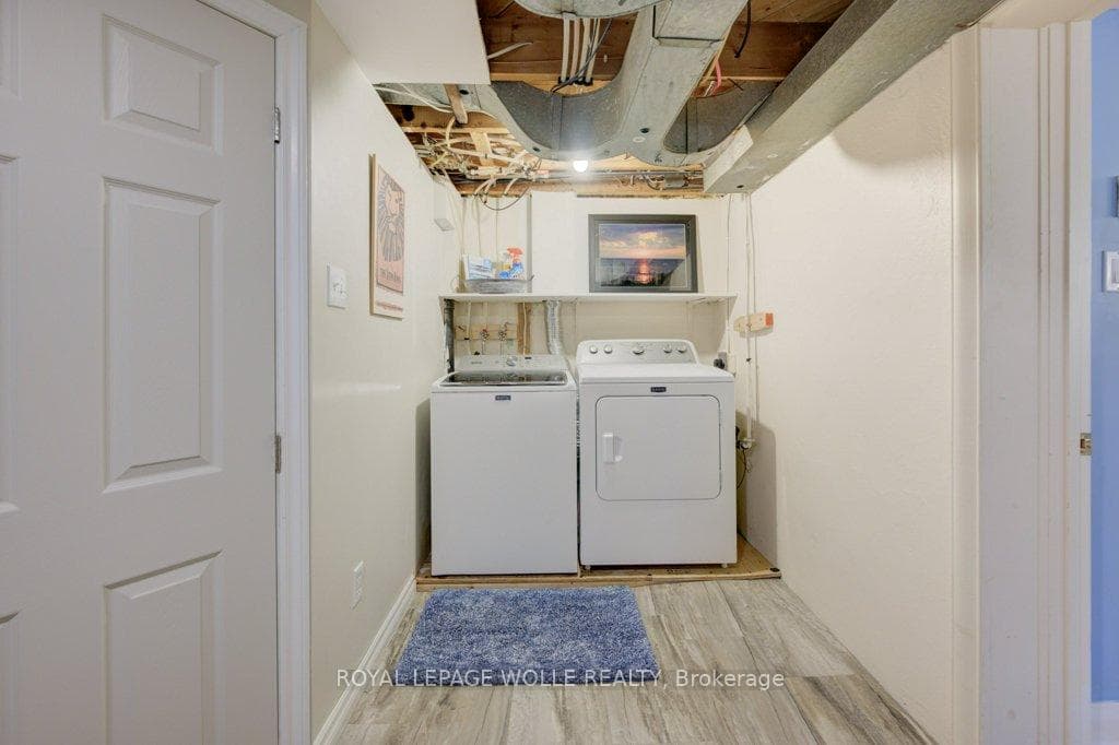 46 Crestwood Avenue photo 23