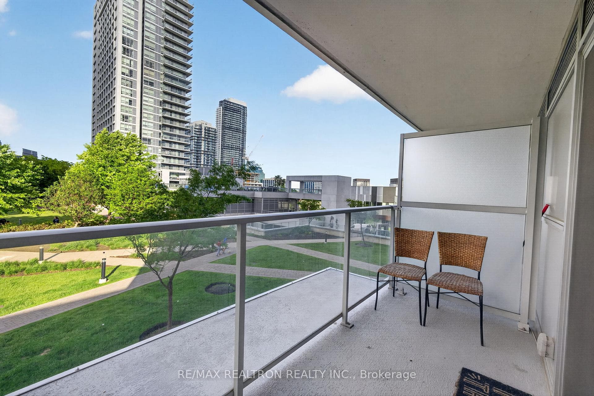 275 Yorkland Road Unit 209 photo 25