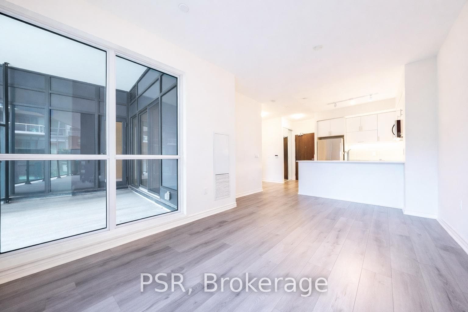 39 Annie Craig Drive Unit 321 photo 9