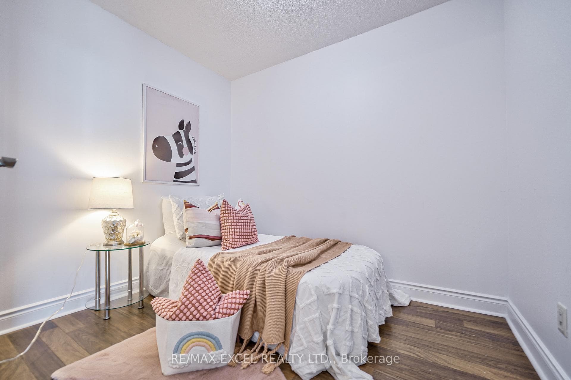 25 Greenview Avenue Unit 1717 photo 18