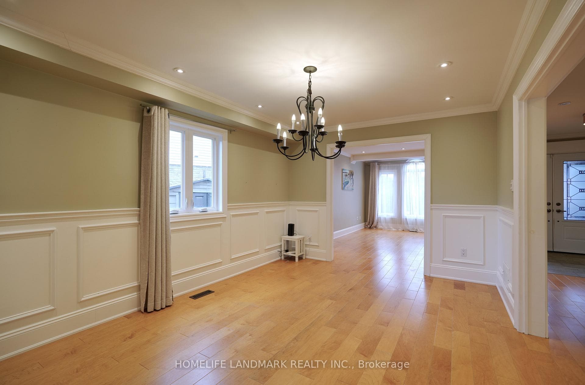 10 Lehman Crescent photo 5