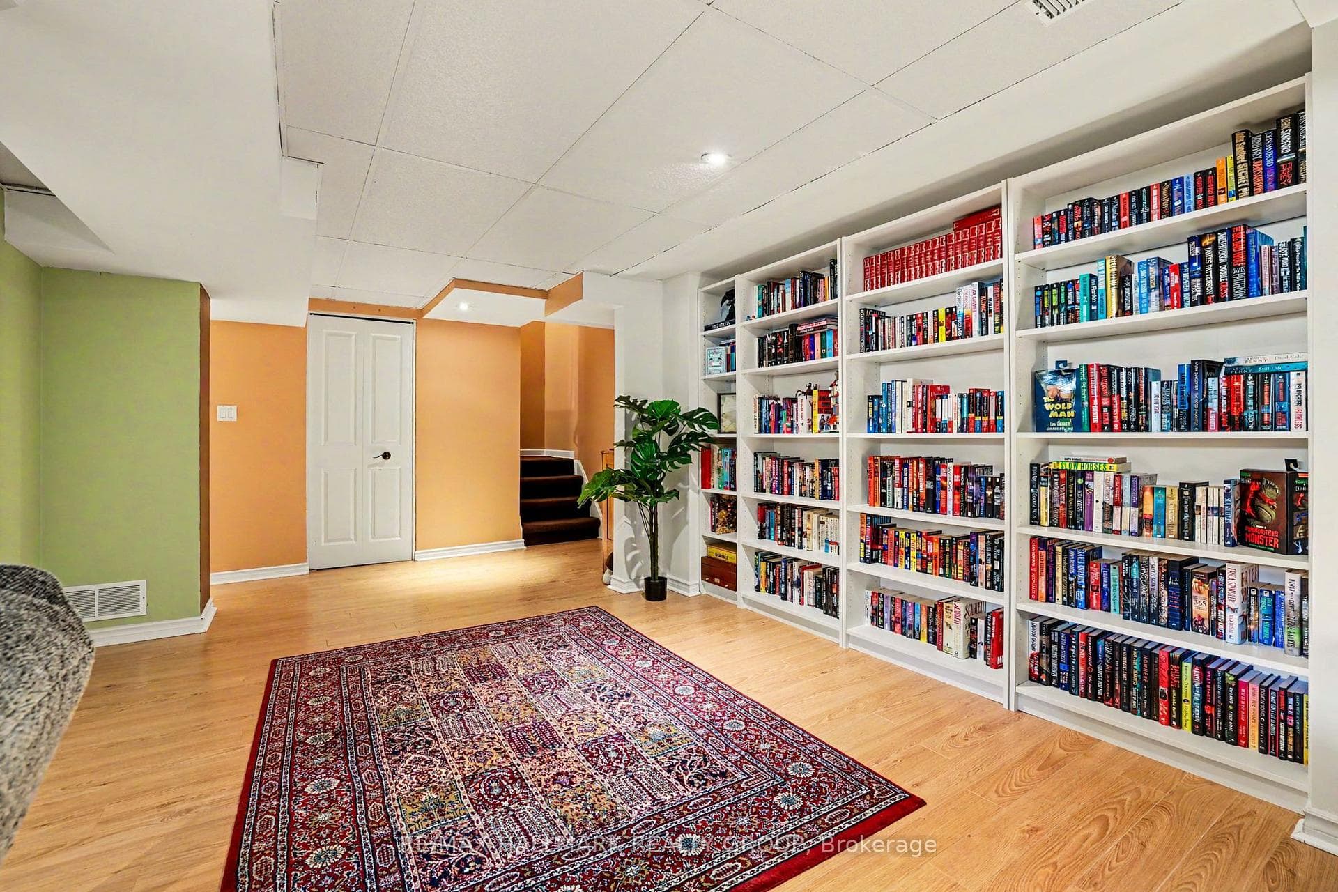 33 Newbury Avenue photo 18