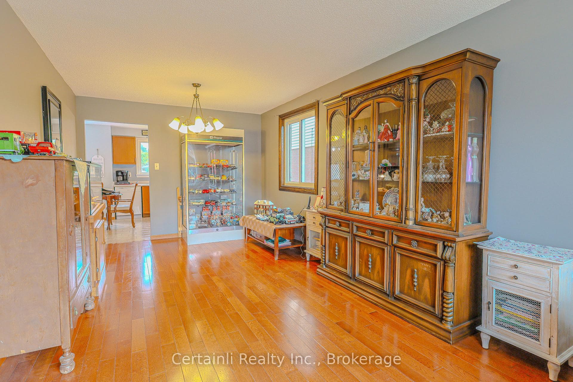 173 Templemead Drive photo 4
